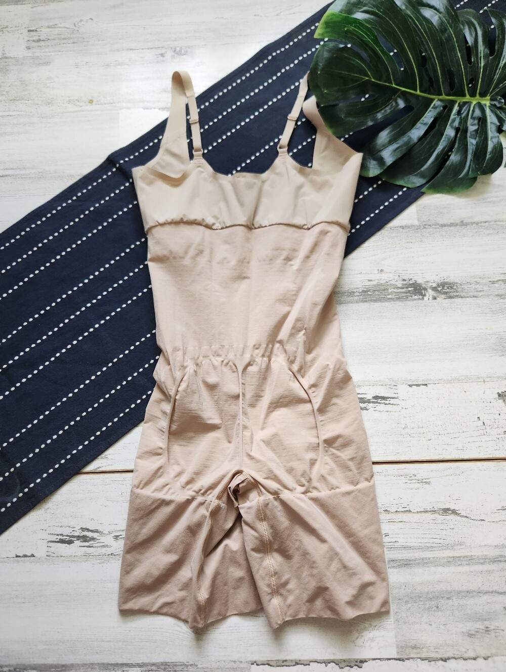 Spanx Shape My Day Open Bust Mid Thigh Shapewear Bodysuit Size Large - Picture 2 of 7